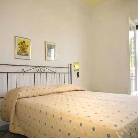 Baia Marticana Aparthotel