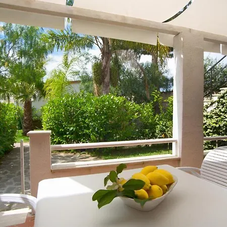 Baia Marticana Aparthotel 3*