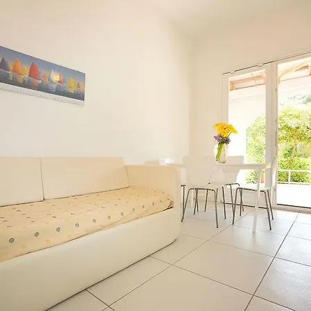 Baia Marticana Aparthotel